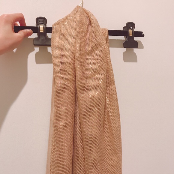 Bloomingdales rose-gold sparkling scarf - Picture 1 of 3